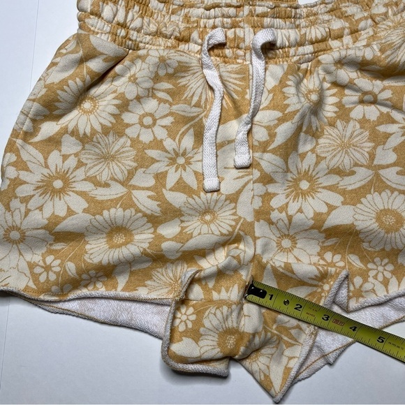 American Eagle Super High Rise Short Court Shortie XS Pockets Floral Soft NEW - Picture 5 of 9